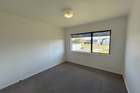 Photo of property in 18 Percy Road, Papamoa Beach, Papamoa, 3118