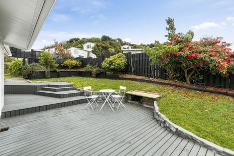 Photo of property in 29 Acacia Avenue, Maungaraki, Lower Hutt, 5010