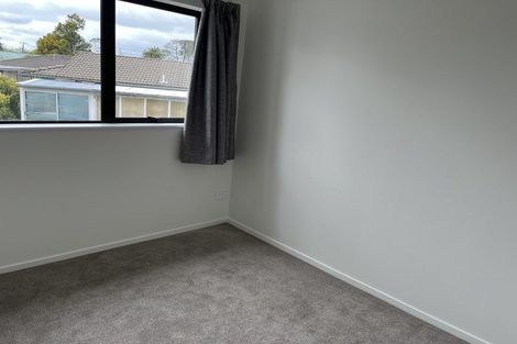 Photo of property in 4/535 Swanson Road, Ranui, Auckland, 0612