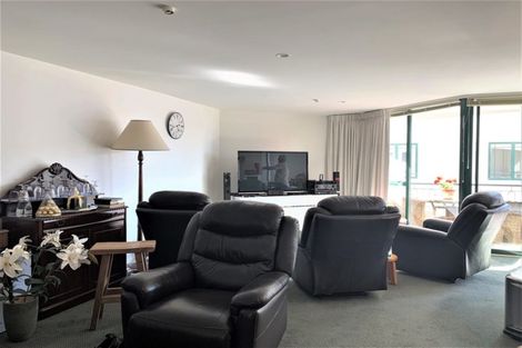 Photo of property in St James Courts, 12/77 Gloucester Street, Christchurch Central, Christchurch, 8013