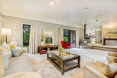 Photo of property in 18 Konini Road, Titirangi, Auckland, 0604