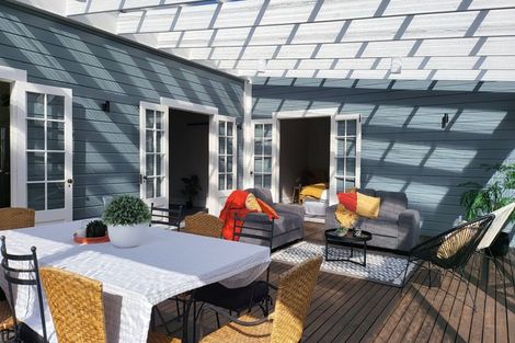 Photo of property in 10 Stewart Street, Marton, 4710