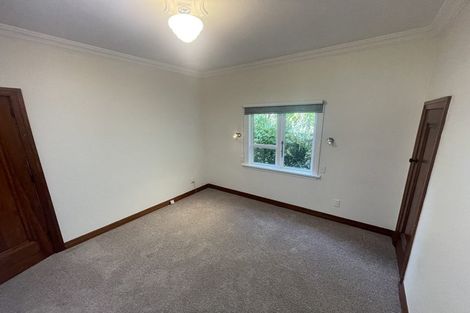 Photo of property in 28 Izard Road, Khandallah, Wellington, 6035