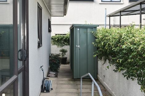 Photo of property in 8e Heath Street, Mount Maunganui, 3116