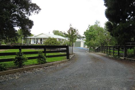 Photo of property in 11 Dennis Road, Kaipara Flats, Warkworth, 0981