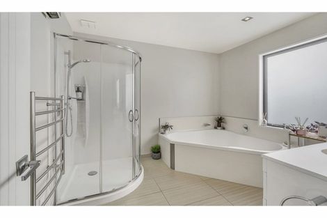 Photo of property in 27 Sovereign Boulevard, Kaiapoi, 7630