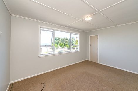 Photo of property in 86 Karaka Street, Castlecliff, Whanganui, 4501