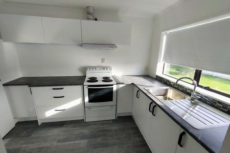 Photo of property in 13b Franklyn Road, Tawa, Wellington, 5028