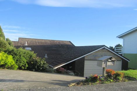 Photo of property in 7 Ettrick Grove, Papakowhai, Porirua, 5024