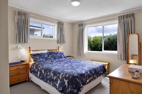 Photo of property in 44 Fulford Street, New Plymouth, 4310
