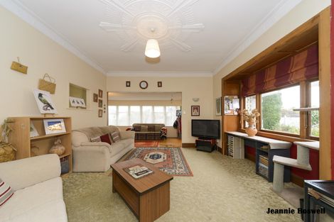 Photo of property in 38 Argyle Avenue, Takaro, Palmerston North, 4410