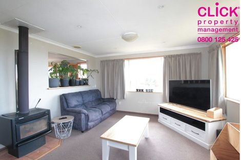 Photo of property in 11 Larkins Street, Helensburgh, Dunedin, 9010
