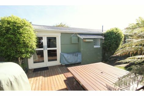 Photo of property in 146 Opawa Road, Opawa, Christchurch, 8023