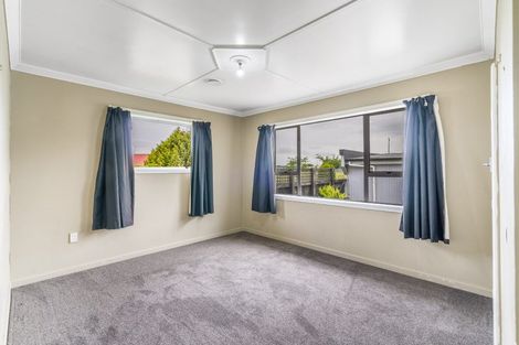 Photo of property in 1 Ward Street, Waverley, Invercargill, 9810