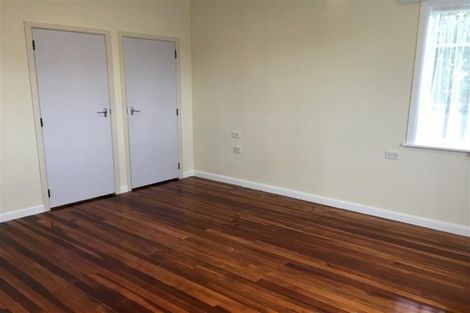 Photo of property in 38 Kirk Street, Otaki, 5512