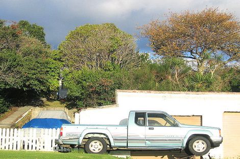 Photo of property in 1 Te Uruhi Grove, Paraparaumu, 5032