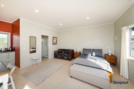 Photo of property in 32 Kent Avenue, Waitarere Beach, Levin, 5510