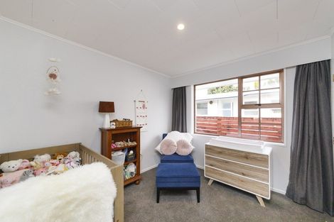 Photo of property in 16 Austin Place, Awapuni, Palmerston North, 4412