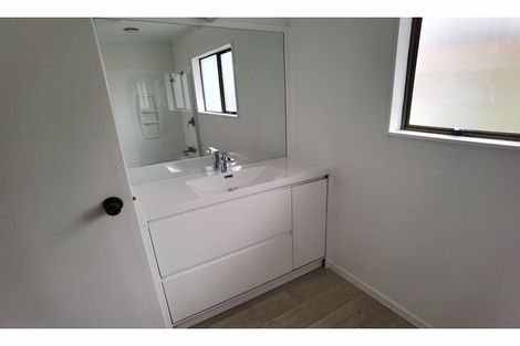 Photo of property in 24 Fairway Drive, Kerikeri, 0230