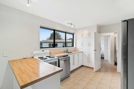 Photo of property in 16 Torlesse Crescent, Darfield, 7510