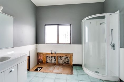 Photo of property in 3 Anzac Avenue, Onekawa, Napier, 4110