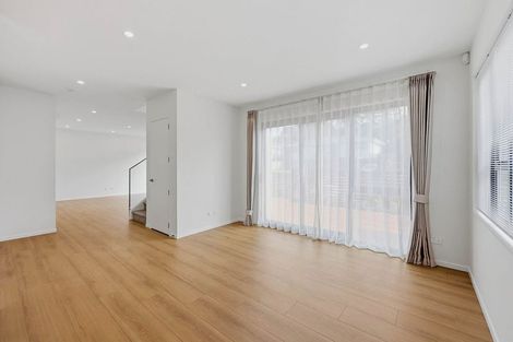 Photo of property in 71 Salamanca Road, Sunnynook, Auckland, 0620