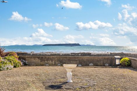 Photo of property in 20 Sunset Parade, Plimmerton, Porirua, 5026