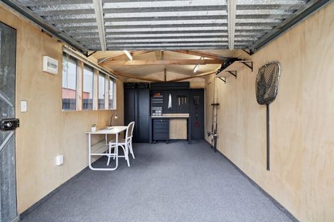 Photo of property in 23b Alberta Street, Point Chevalier, Auckland, 1022
