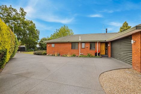 Photo of property in 2 Woodglen Drive, Woodend, 7610