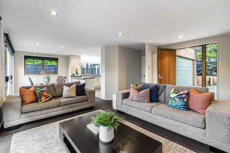 Photo of property in 103 Takahe Road, Titirangi, Auckland, 0604