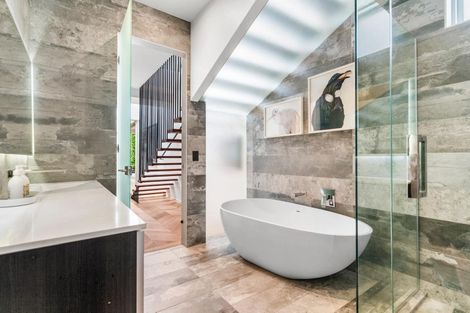 Photo of property in 34 Schofield Street, Grey Lynn, Auckland, 1021