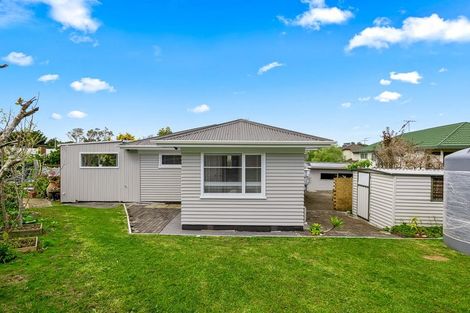 Photo of property in 300 Wairau Road, Glenfield, Auckland, 0629