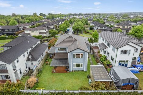 Photo of property in 33 Pickaberry Avenue, Karaka, Papakura, 2113