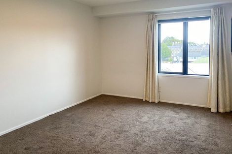 Photo of property in Gloucester Towers, 13/28 Gloucester Street, Christchurch Central, Christchurch, 8013