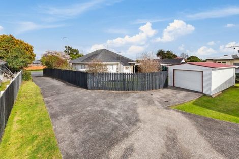 Photo of property in 1/93 Beach Road, Pahurehure, Papakura, 2113