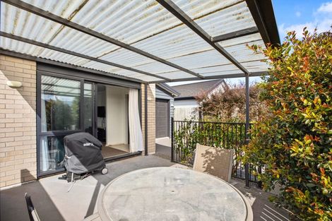 Photo of property in 51 Crown Street, Papamoa, 3118