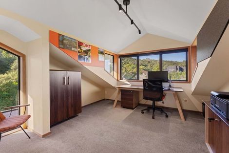 Photo of property in 8 Whakamoenga Point, Acacia Bay, Taupo, 3385