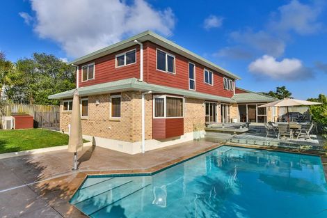 Photo of property in 102 Charles Prevost Drive, The Gardens, Auckland, 2105