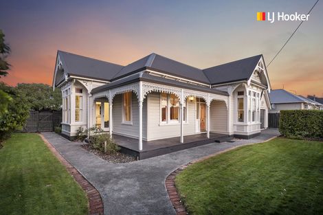 Photo of property in 73 Royal Crescent, Saint Kilda, Dunedin, 9012