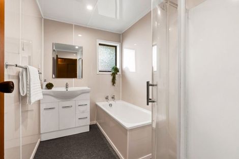 Photo of property in 48 Penrith Street, Westown, New Plymouth, 4310