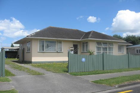 Photo of property in 13 George Street, Aramoho, Whanganui, 4500