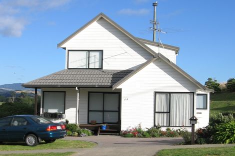 Photo of property in 154 Weggery Drive, Waikanae Beach, Waikanae, 5036