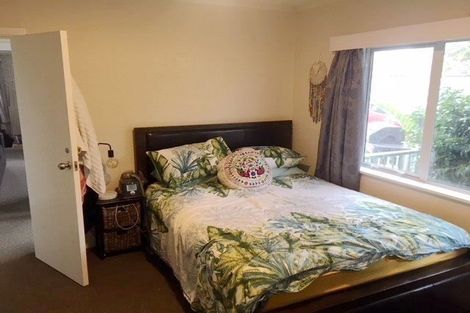 Photo of property in 222a Te Atatu Road, Te Atatu South, Auckland, 0610