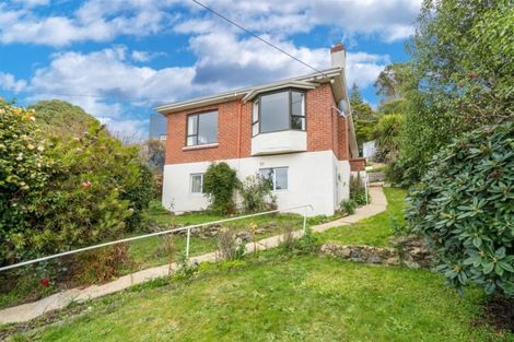 Photo of property in 65 Forfar Street, Clyde Hill, Dunedin, 9011