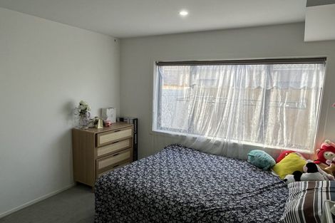 Photo of property in 216a Bucklands Road, Bucklands Beach, Auckland, 2012