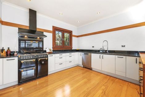 Photo of property in 168 Lyttelton Street, Spreydon, Christchurch, 8024