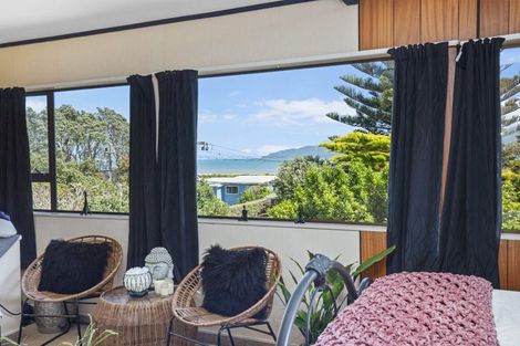 Photo of property in 44 Manly Street, Paraparaumu Beach, Paraparaumu, 5032