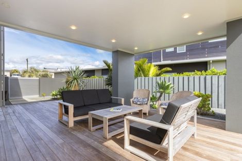 Photo of property in 13 Patiki Place, Omaha, 0986