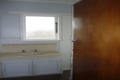 Photo of property in 2 Cameron Road, Hamilton East, Hamilton, 3216