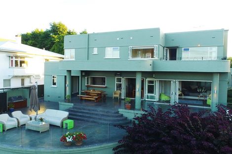 Photo of property in 1212 Victoria Street, Whitiora, Hamilton, 3200